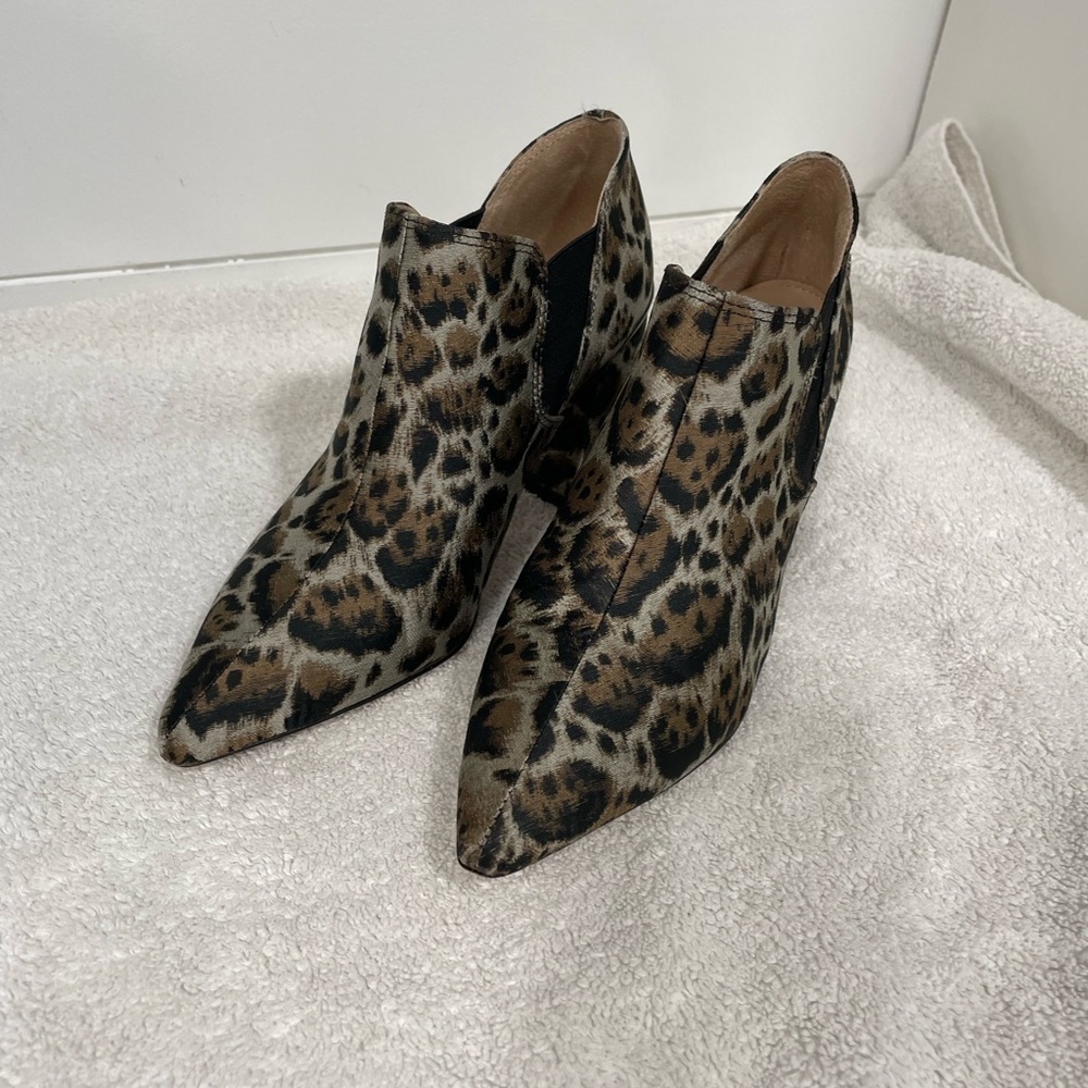 Antonio Melani Maxinee Ankle Boot Leopard Print - Picture 5 of 8